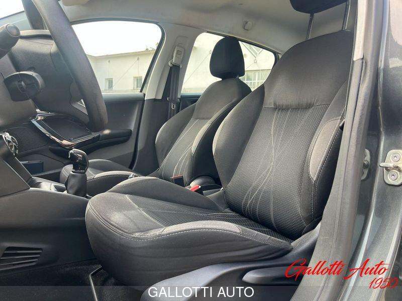 Peugeot 208 1.2 PureTech 82cv Active
