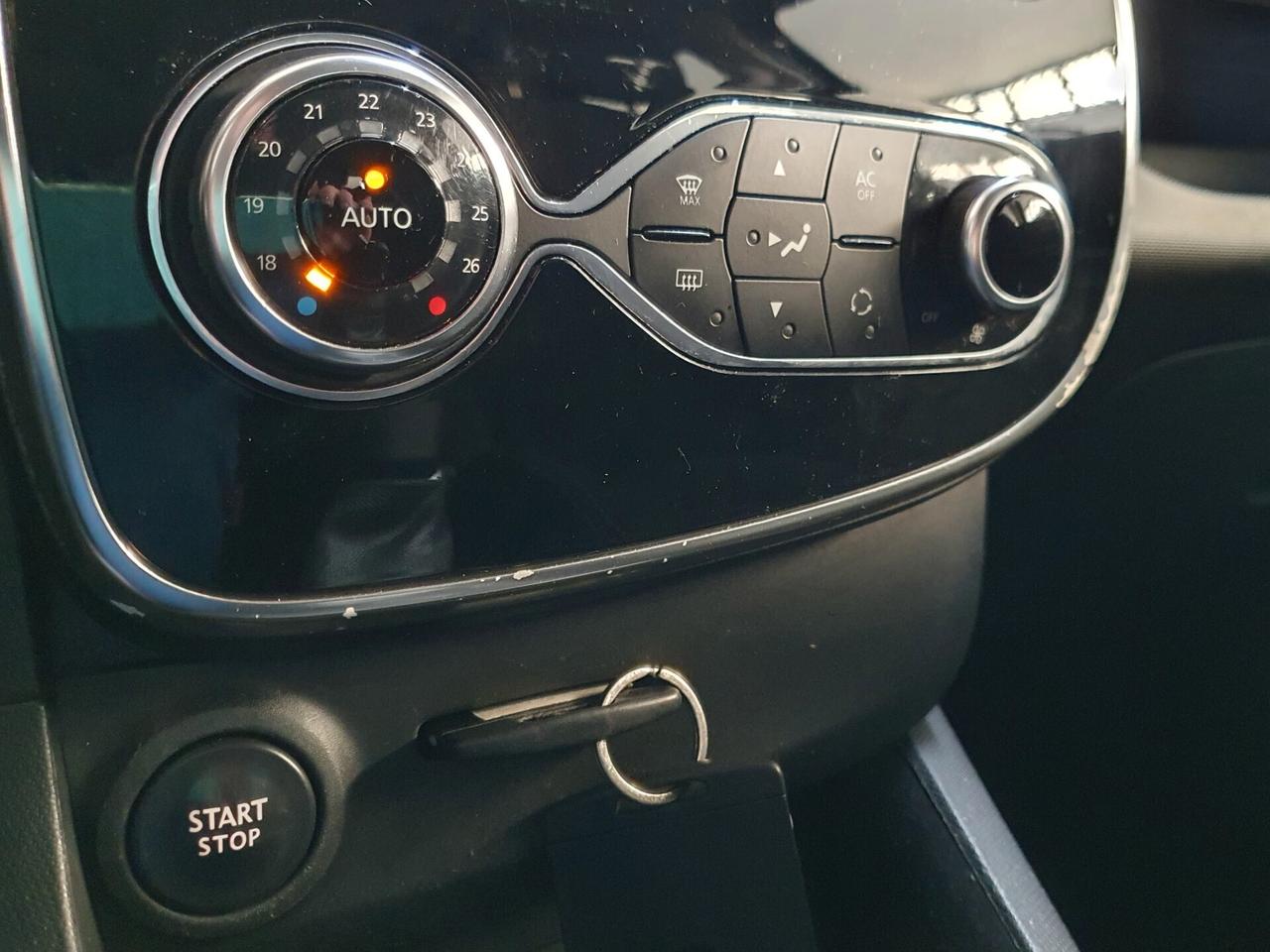 Renault Clio SW Sporter 1.5 dCi 75CV Costume National 2015