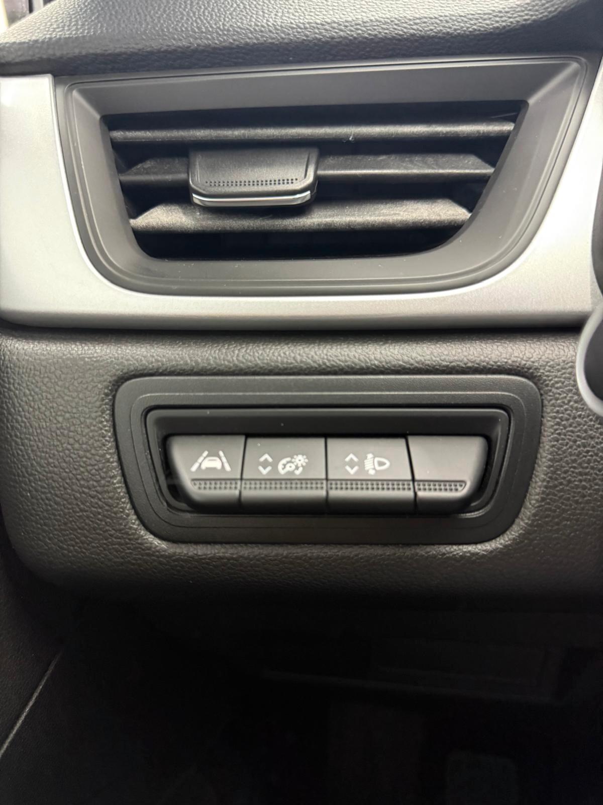 Renault Captur Blue dCi 115 CV EDC Business