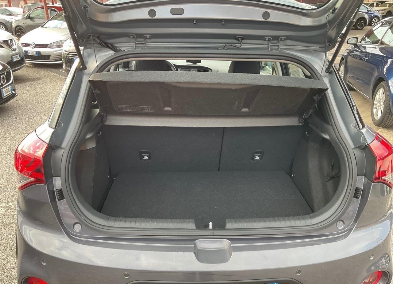 Hyundai i20 1.4 CRDi 5p. Active X-Possible-E6