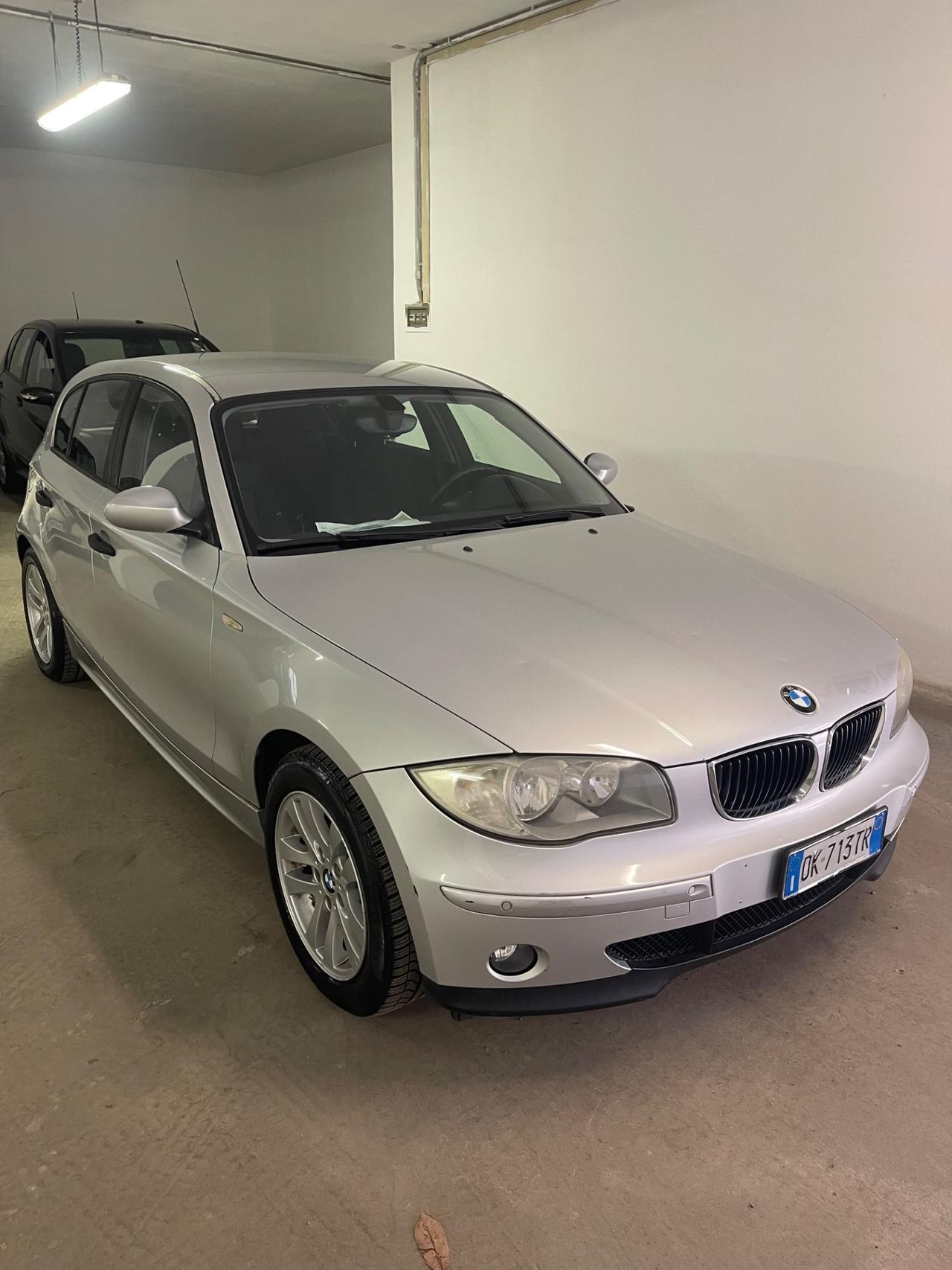 Bmw 116 116i cat 5 porte Futura