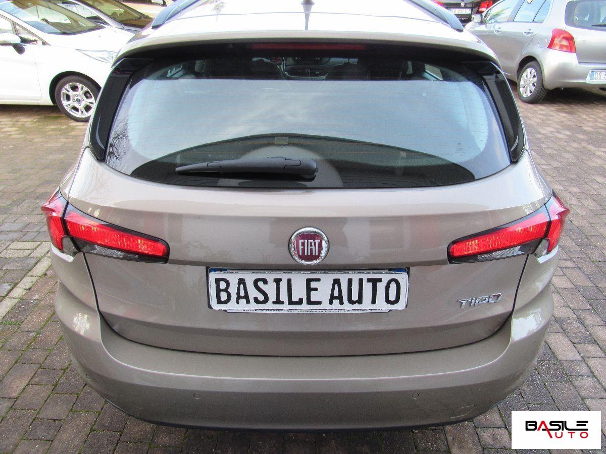 FIAT - Tipo - 1.6 Mjt S&S SW Lounge
