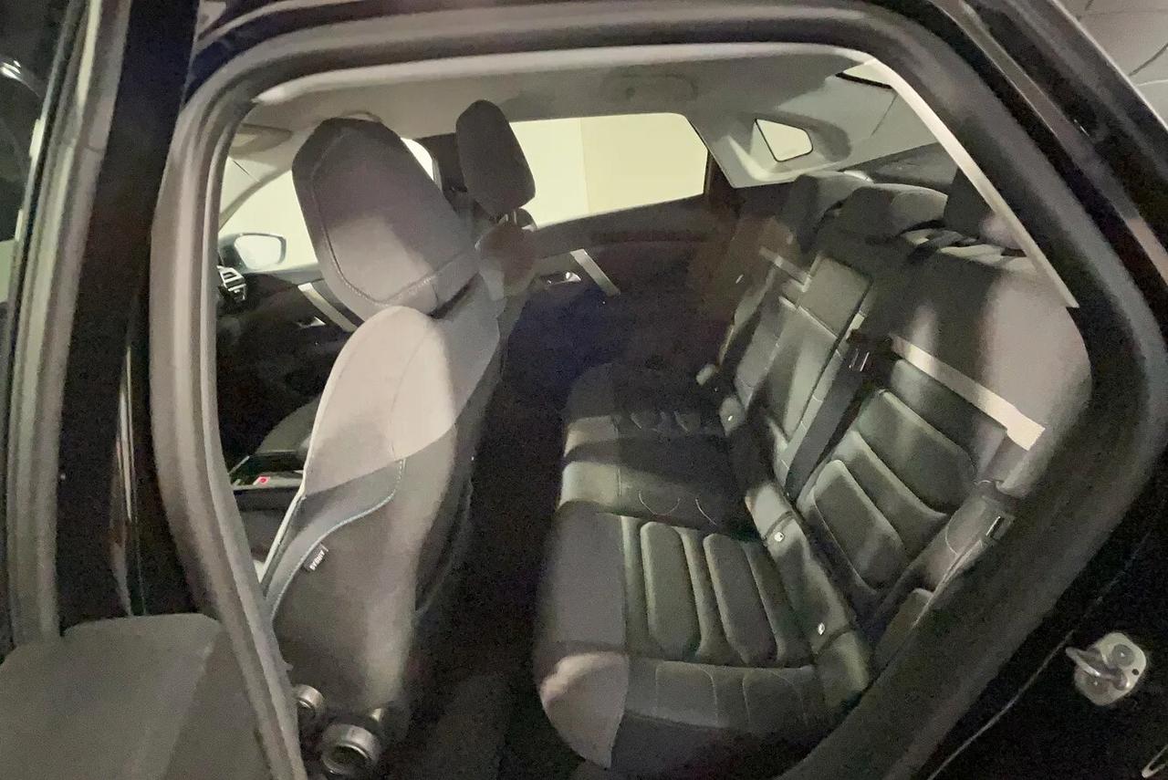 Citroen C4 X BlueHDI 130 S&S EAT8 Max