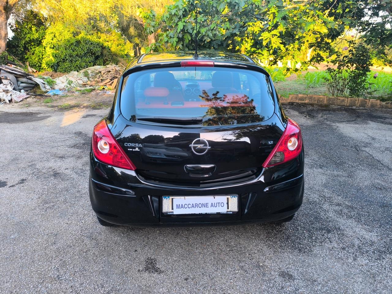 Opel Corsa 1.2 3 porte Enjoy