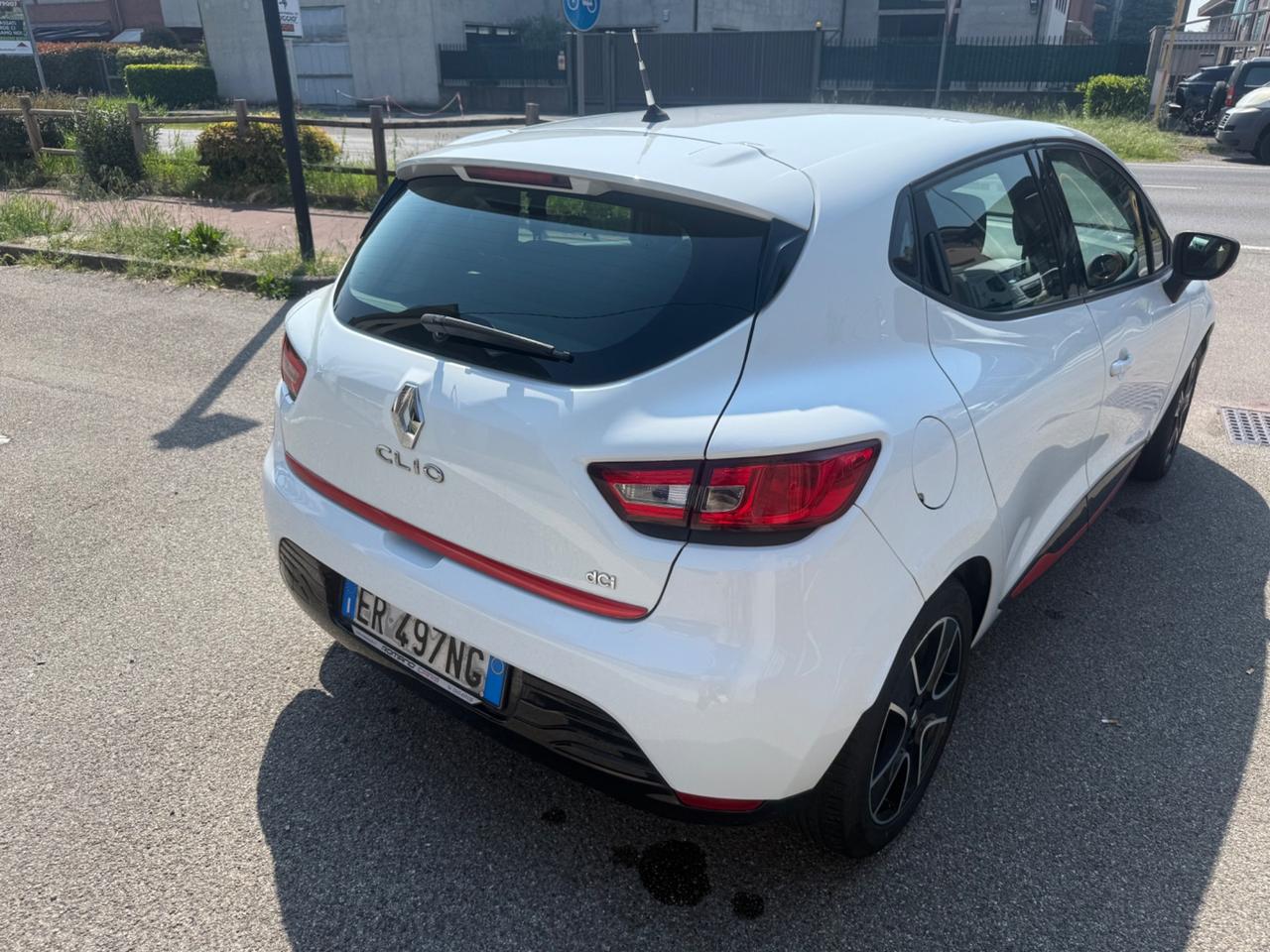 Renault Clio 1.5 dCi 8V 75CV 5 porte Wave