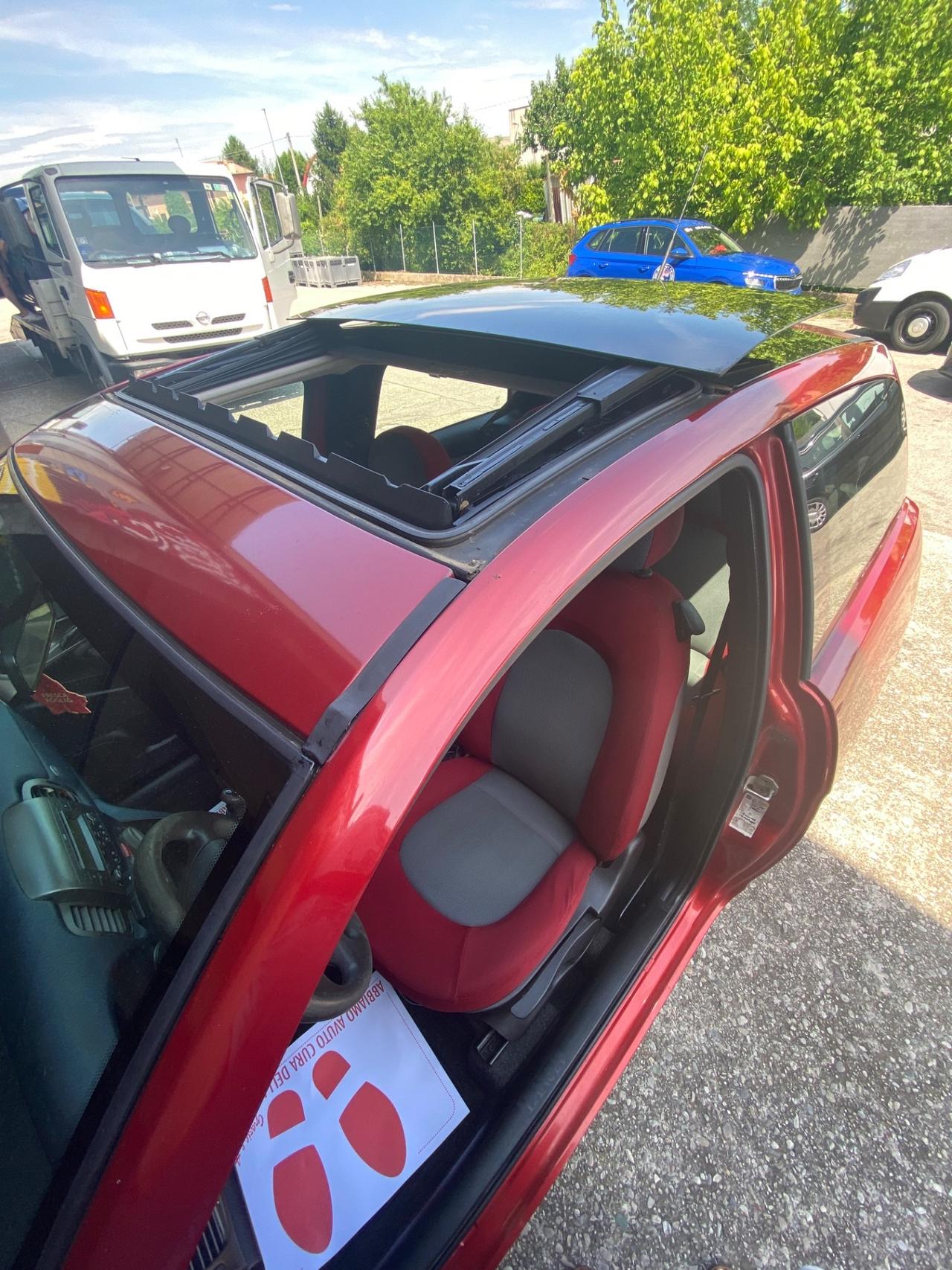 Lancia Ypsilon 1.2 Oro neopatentato Tettuccio