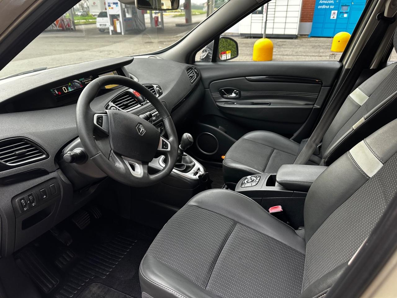 Renault Scenic Scénic X-Mod 1.5 dCi 110CV EDC Luxe