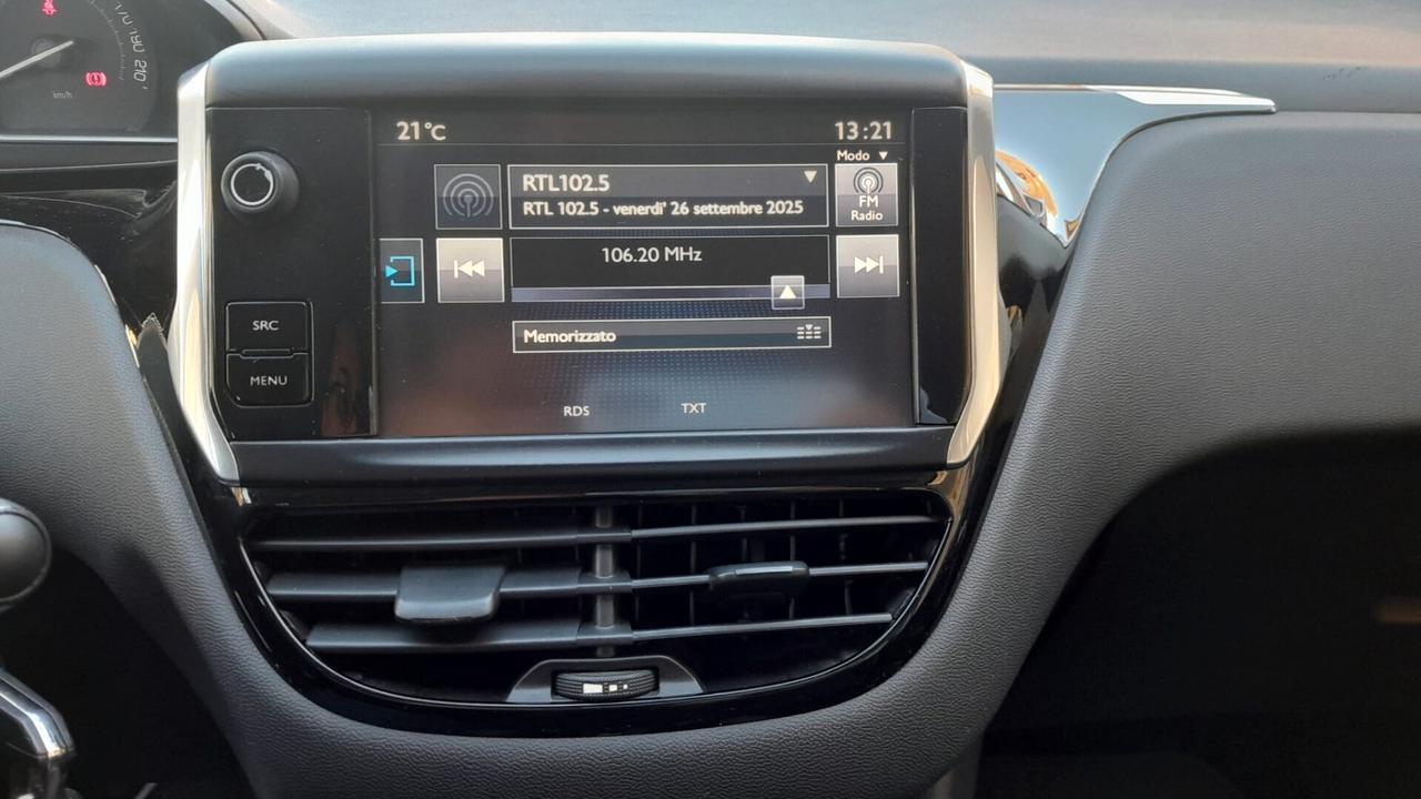 Peugeot 208 PureTech 82 5 porte Allure - Imp Gpl