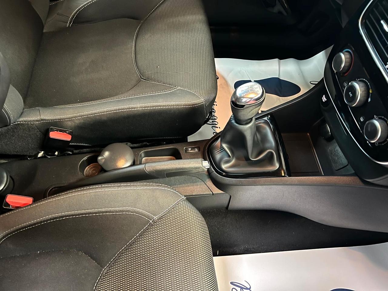 Renault Clio dCi 8V 75 CV Start&Stop 5 porte Energy Duel2