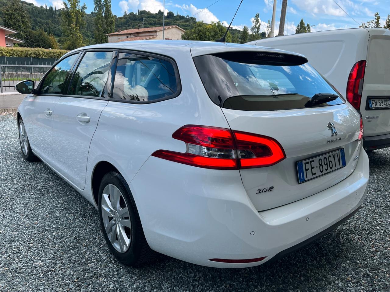 Peugeot 308 BlueHDi 120 S&S SW Bus km 89916