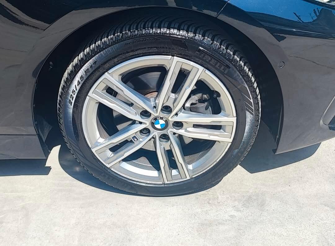 Bmw serie 1 116diesel 5p. M sport italiana 2023