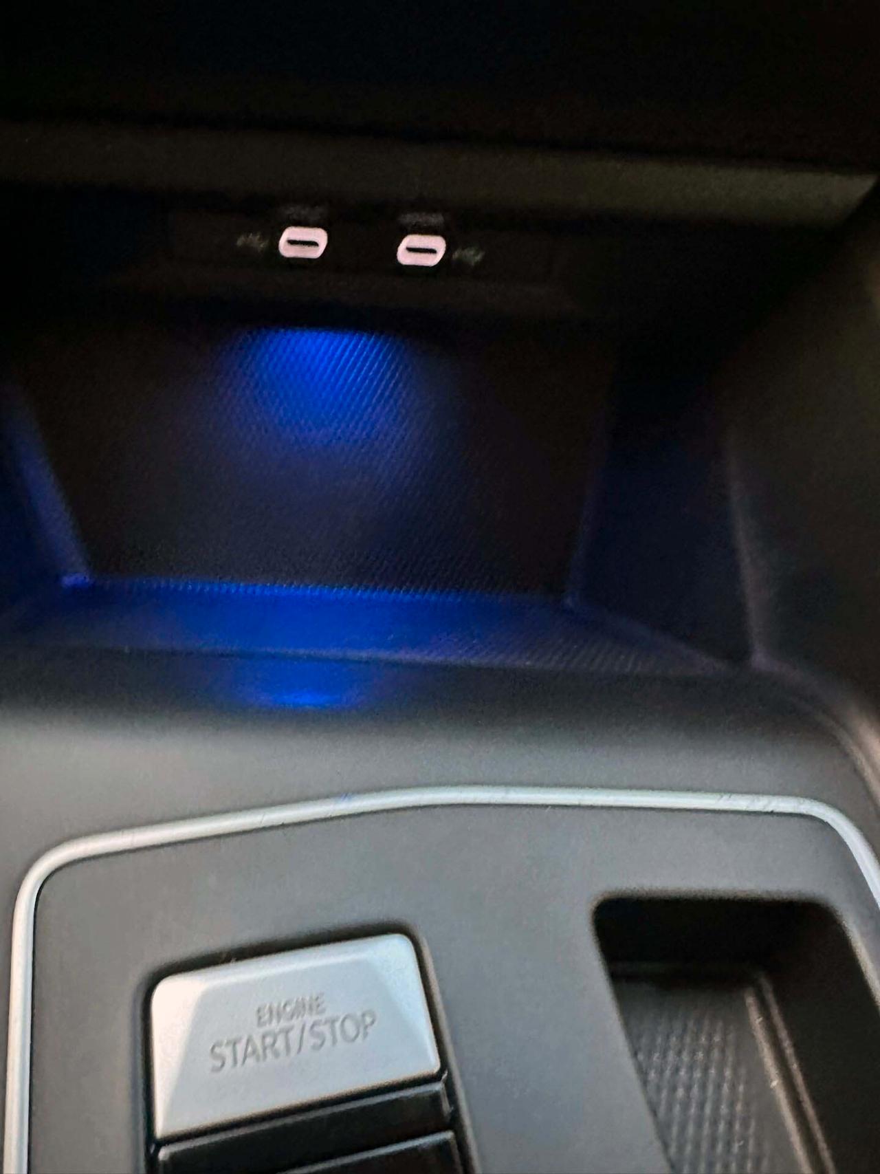 Volkswagen Golf 1.5 TGI DSG Style Metano Interni Alcantara Virtual Cockpit