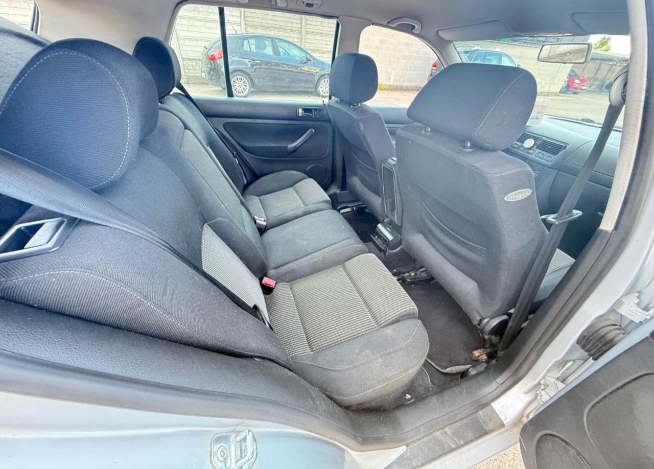 Volkswagen Golf 1.9 TDI 5p. Comfortline