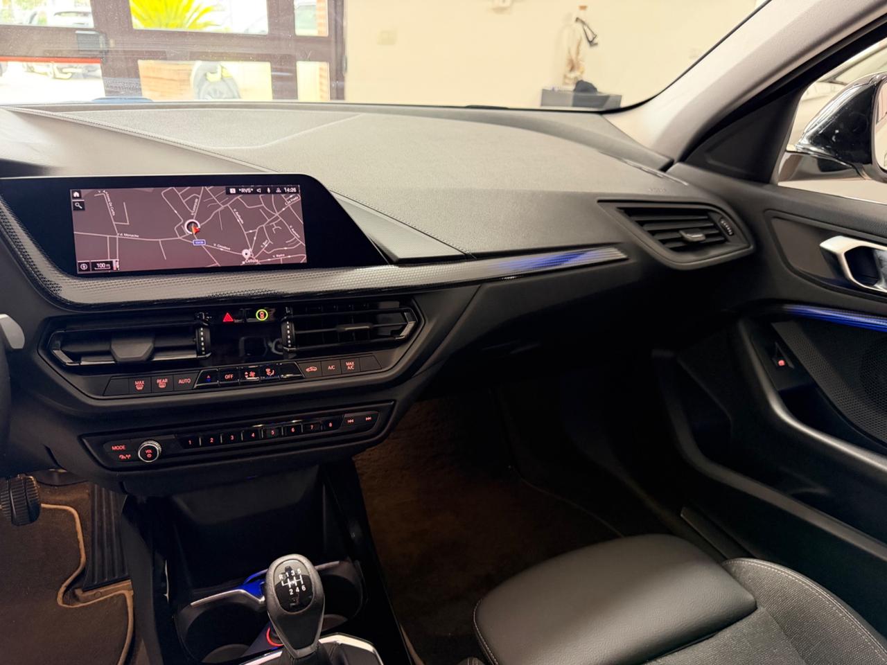 Bmw 118 118d 5p. Sport