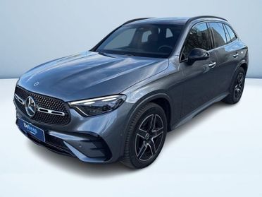 Mercedes-Benz GLC 200 MHEV AMG PREMIUM 4MATIC AUTO