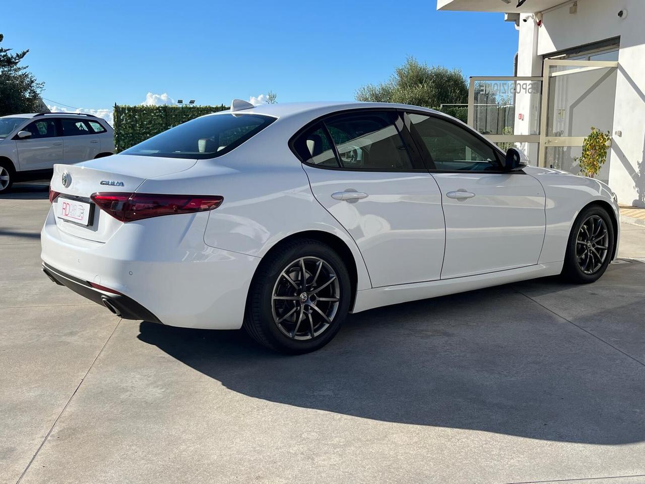 Alfa Romeo Giulia 2.2 Turbodiesel 180 CV AT8 Business Sport Launch Ed.