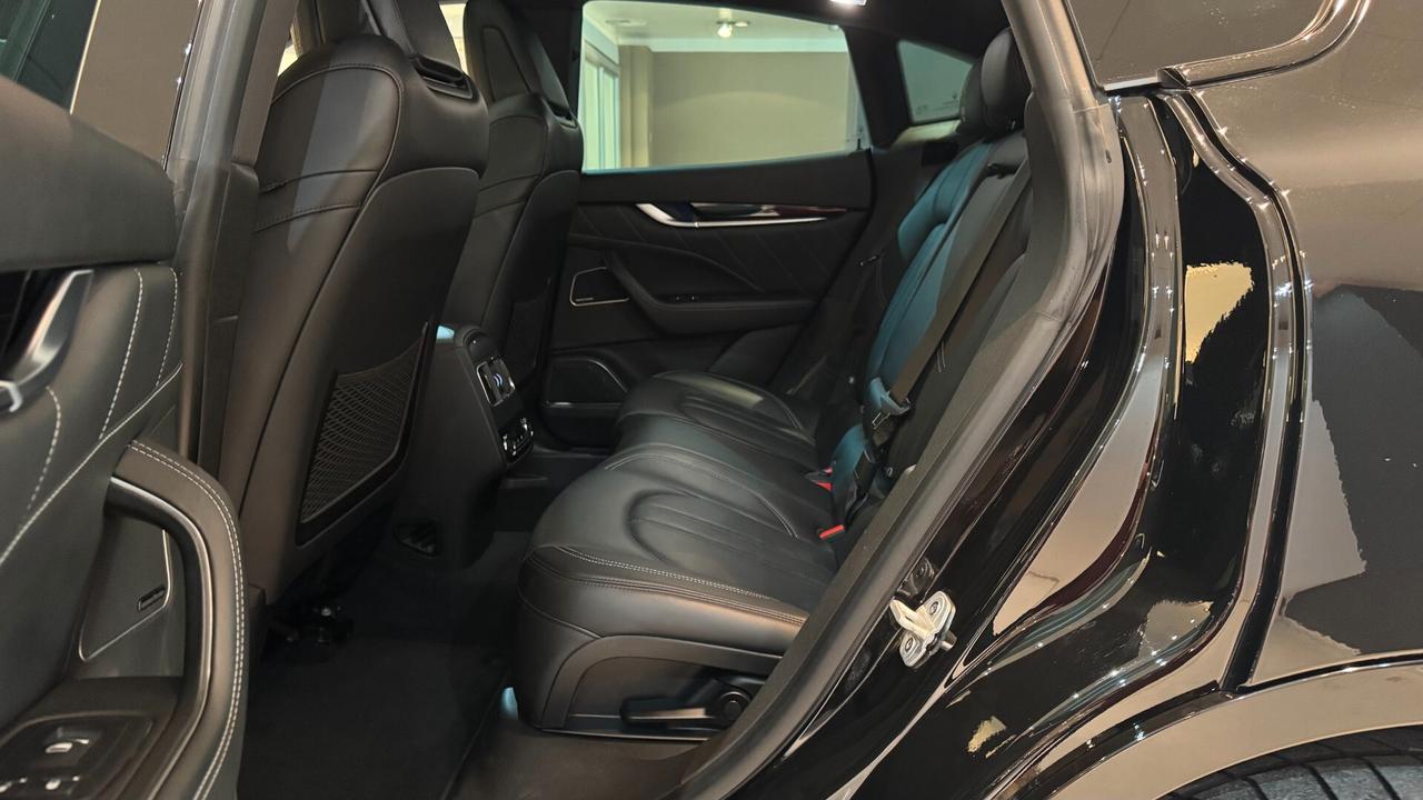 Maserati Levante V6 430cv AWD Gransport - 2019