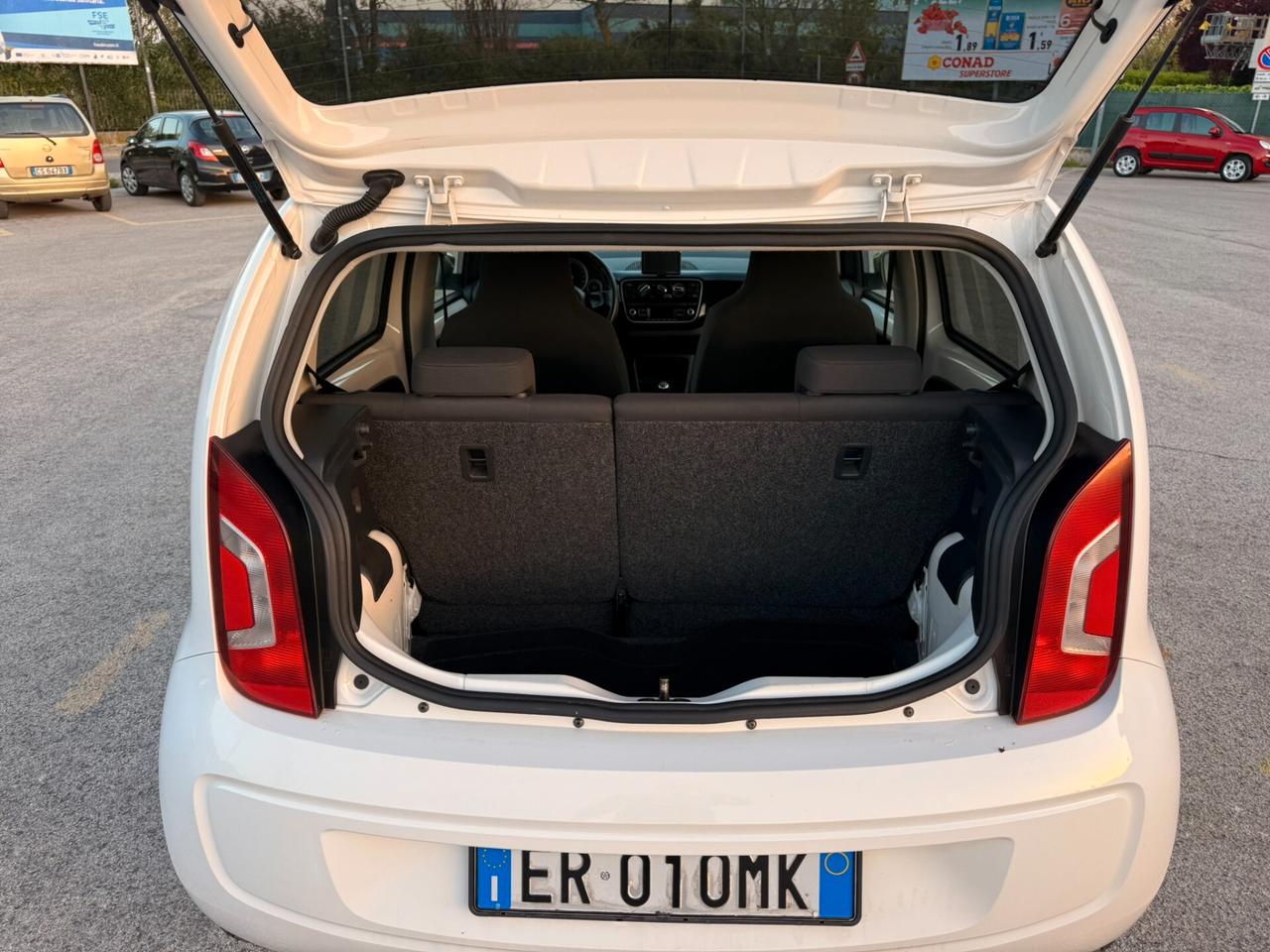 Volkswagen up! 1.0 5p 12 MESI GARANZIA