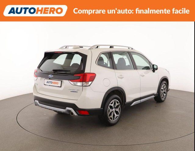 SUBARU Forester 2.0 e-Boxer MHEV CVT Lineartronic 4dventure
