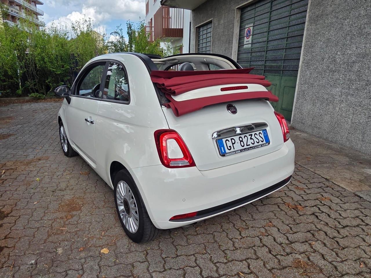 Fiat 500 C 1.0 Hybrid Connect