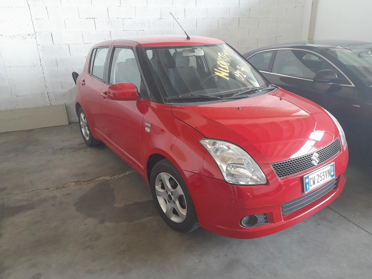 Suzuki Swift 1.3 DDiS 5p. GLX