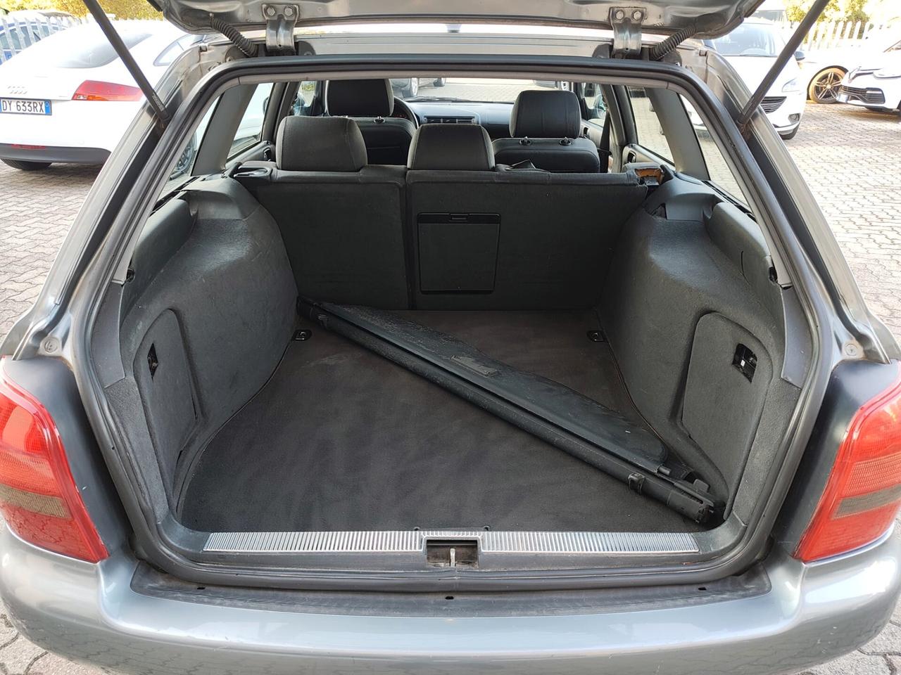 Audi A4 AVANT GPL NEOPATENTATI