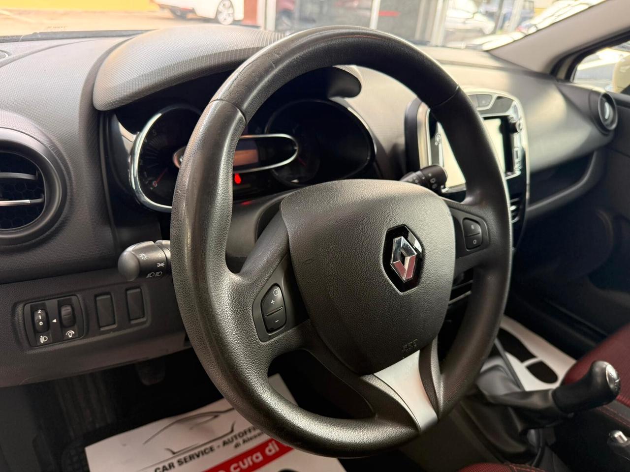 Renault Clio 1.2 75CV 5 porte Life