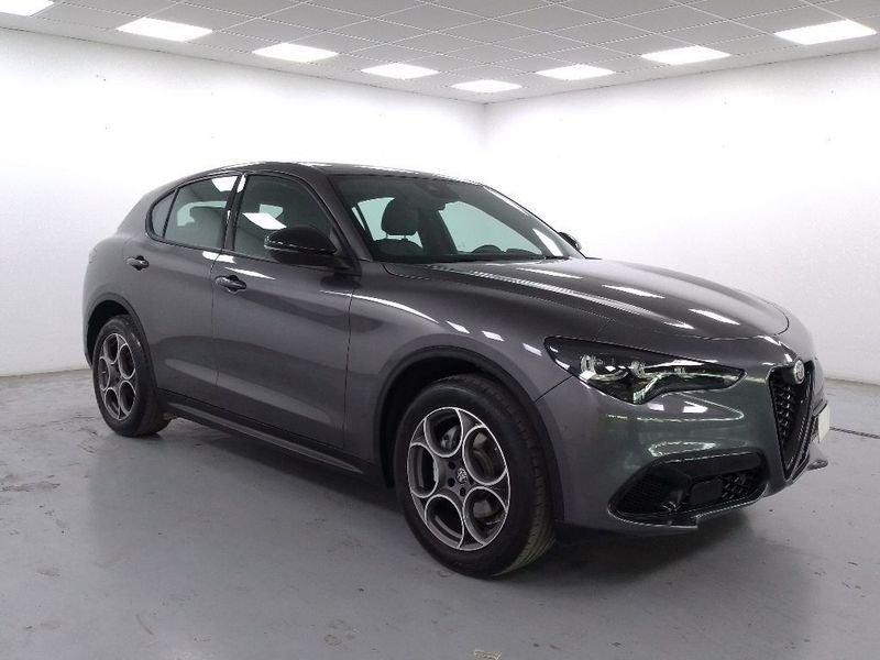 Alfa Romeo Stelvio 2.2 t Sprint Q4 210cv auto