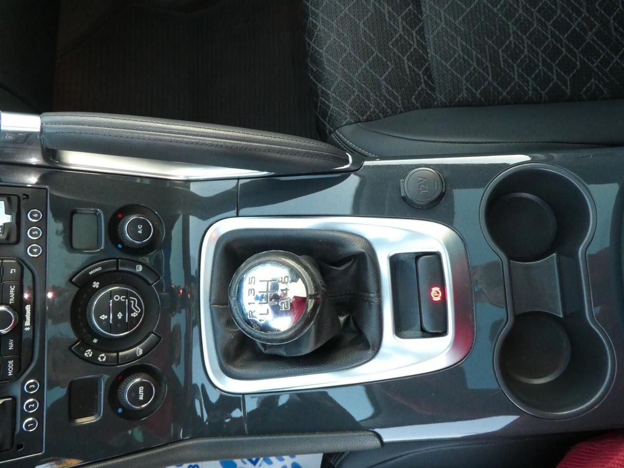 Peugeot 3008 BlueHDi 120 S&S Allure ok neopatentati