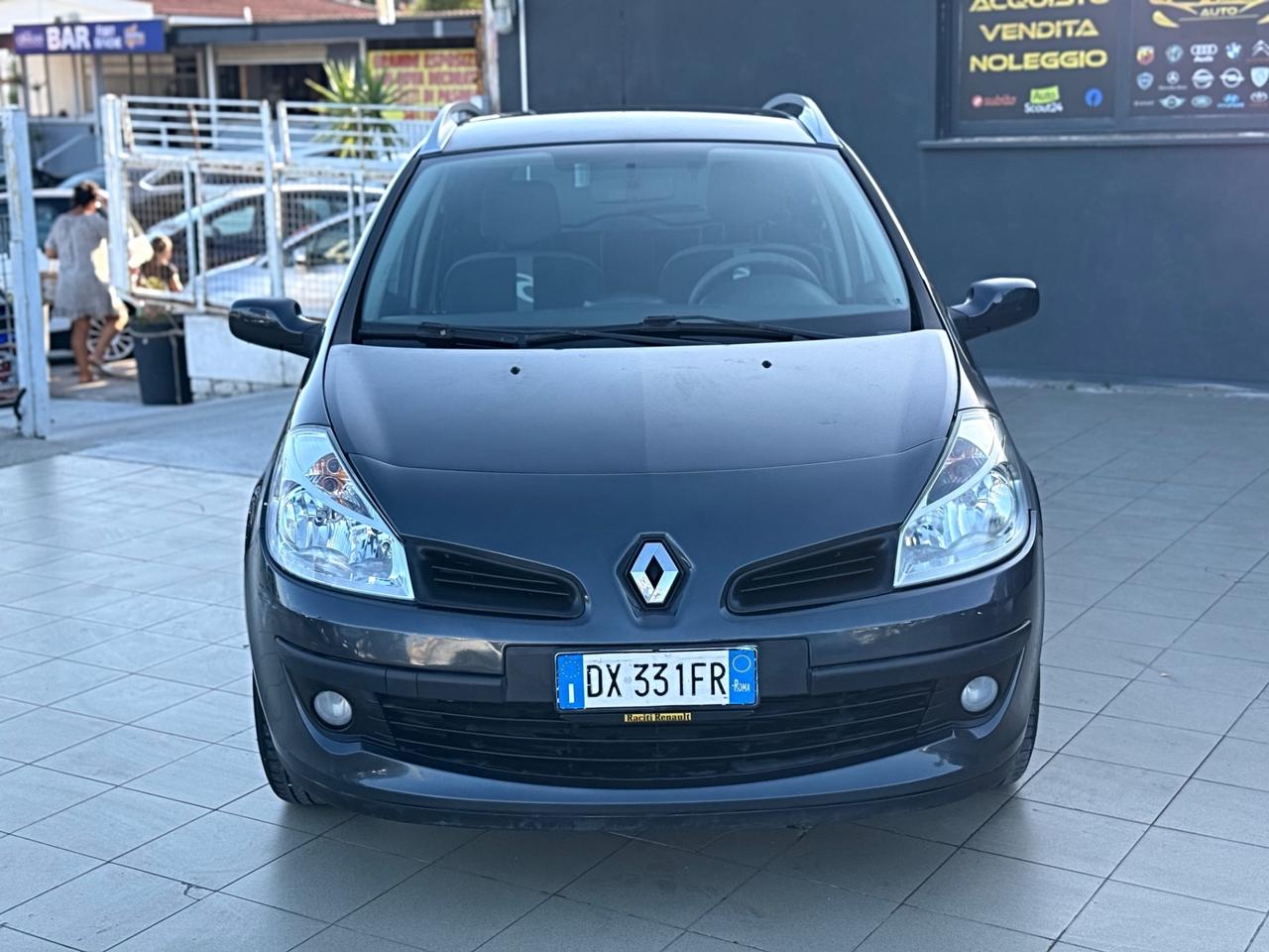 Renault Clio 1.2 16V SporTour Confort Garanzia 12 Mesi