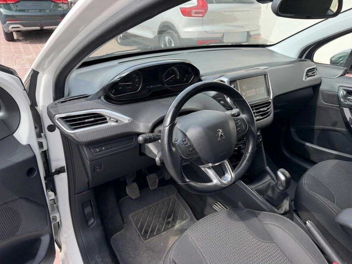 Peugeot 208 1.2 e-VTI Allure
