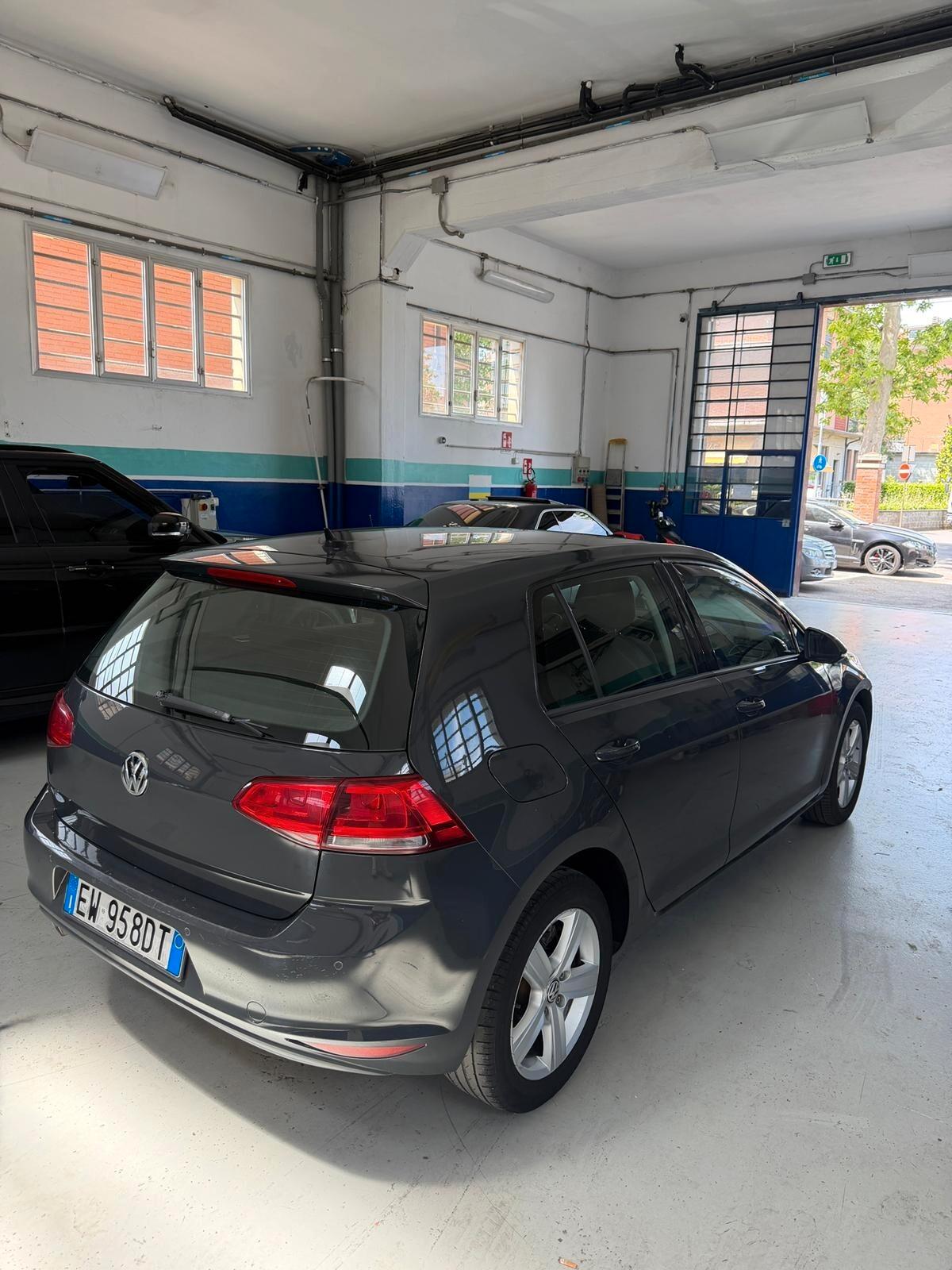 Volkswagen Golf 1.6 TDI 5p. Highline BlueMotion Technology
