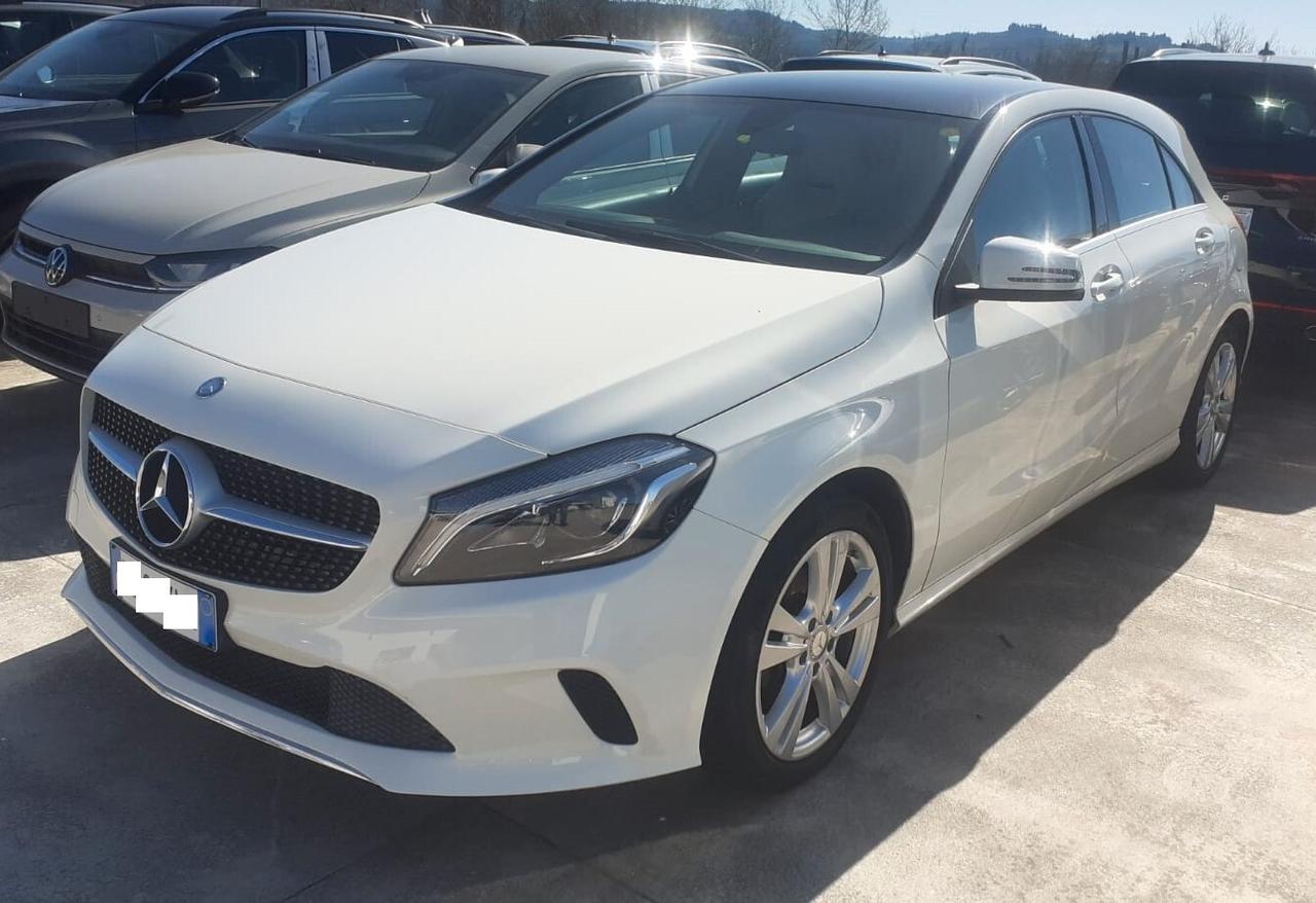 Mercedes-benz A180 d Premium - 2016