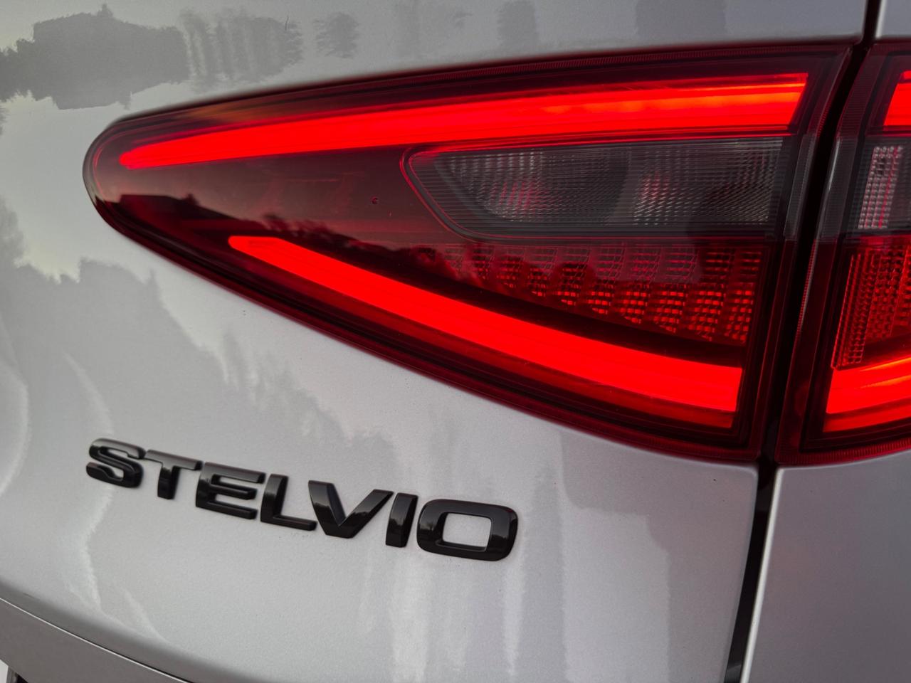 Alfa Romeo Stelvio 2.2 TD 190 CV AT8 Q4 Sprint