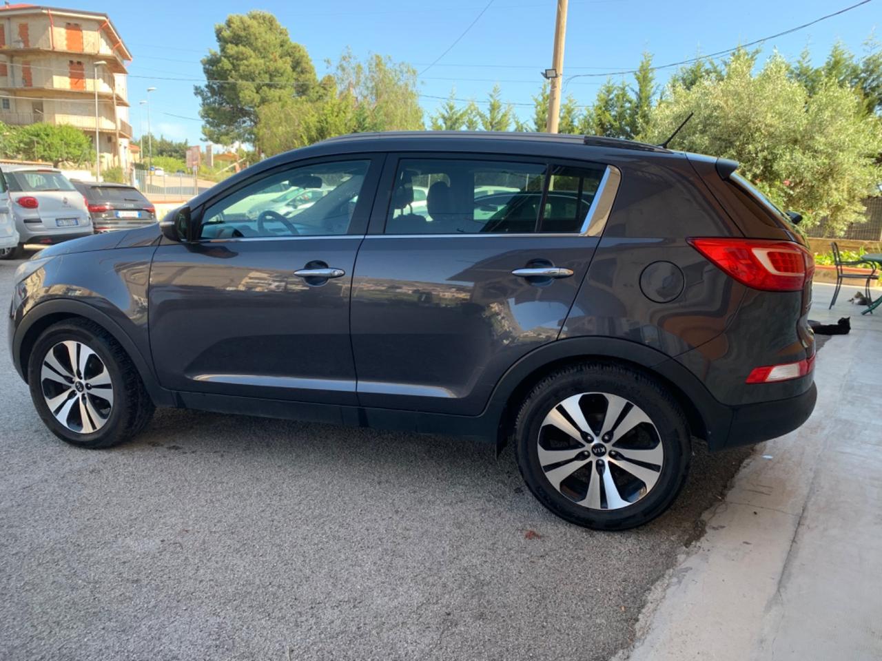 Kia Sportage 1.7 CRDI VGT 2WD Plus