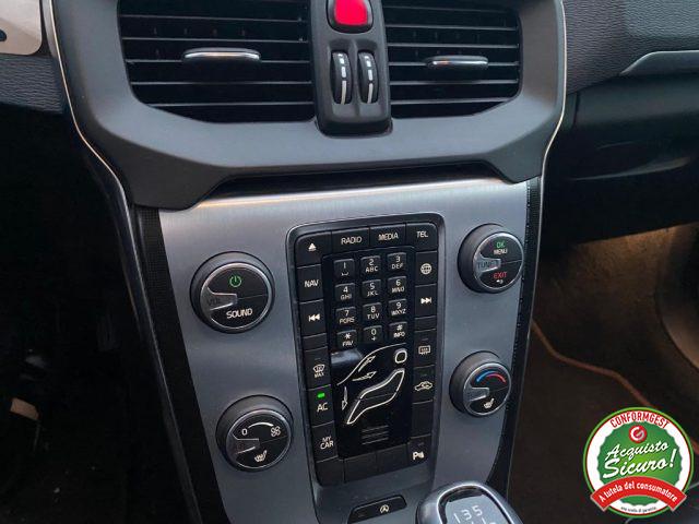 VOLVO V40 D2 'eco' Momentum