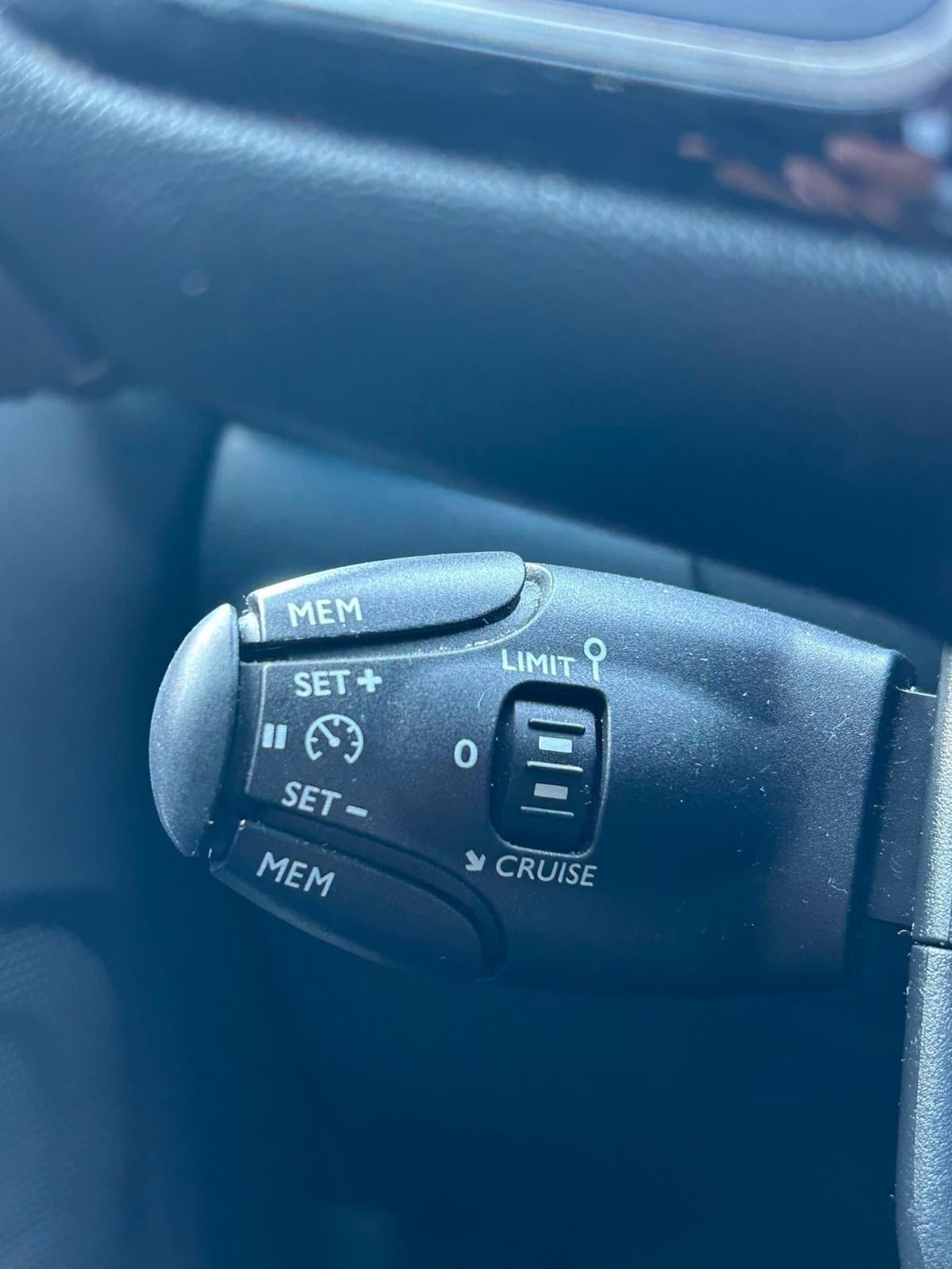 Citroen C3 1.2 benzina Neopatentati