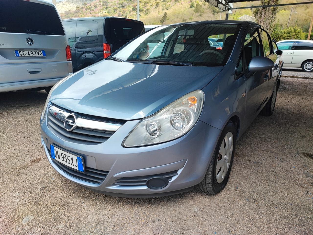 Opel Corsa 1.2 5 porte Cosmo