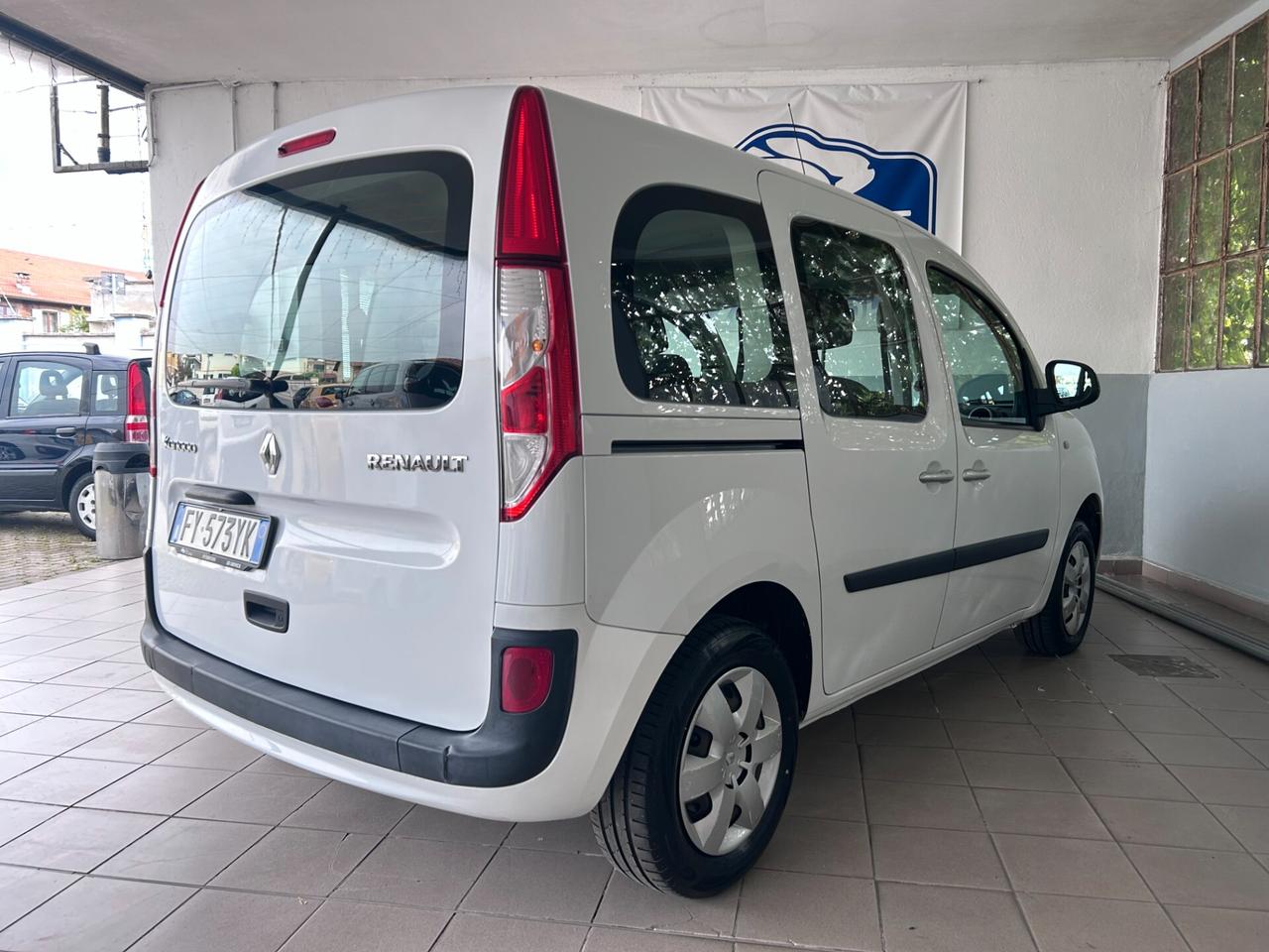 Renault Kangoo Blue dCi 95CV 5 porte 5 POSTI , VETTURA,FATTURABILE IVA