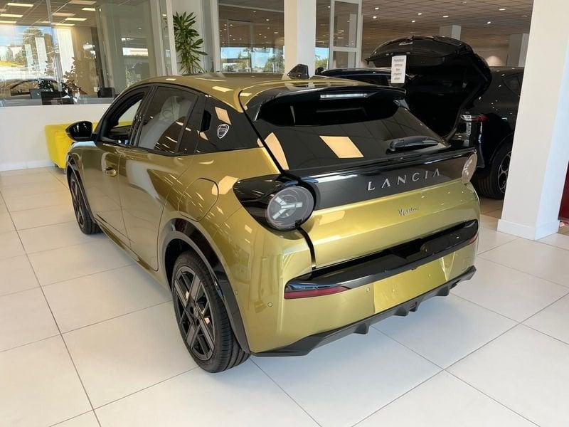Lancia Ypsilon Ypsilon Hybrid e-DCT LX