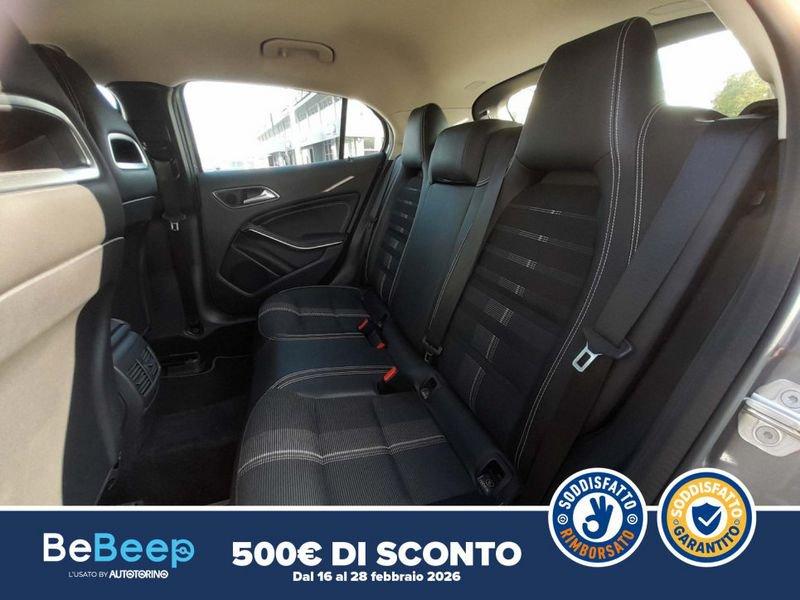 Mercedes-Benz GLA 200 D SPORT 4MATIC AUTO