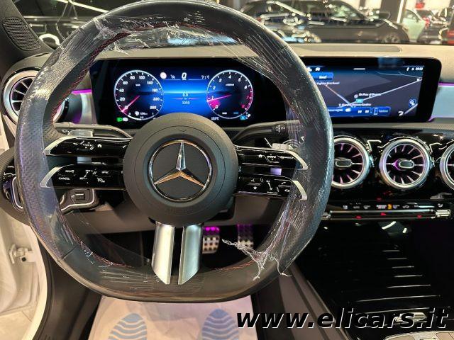 MERCEDES-BENZ A 180 Automatic AMG Line Premium