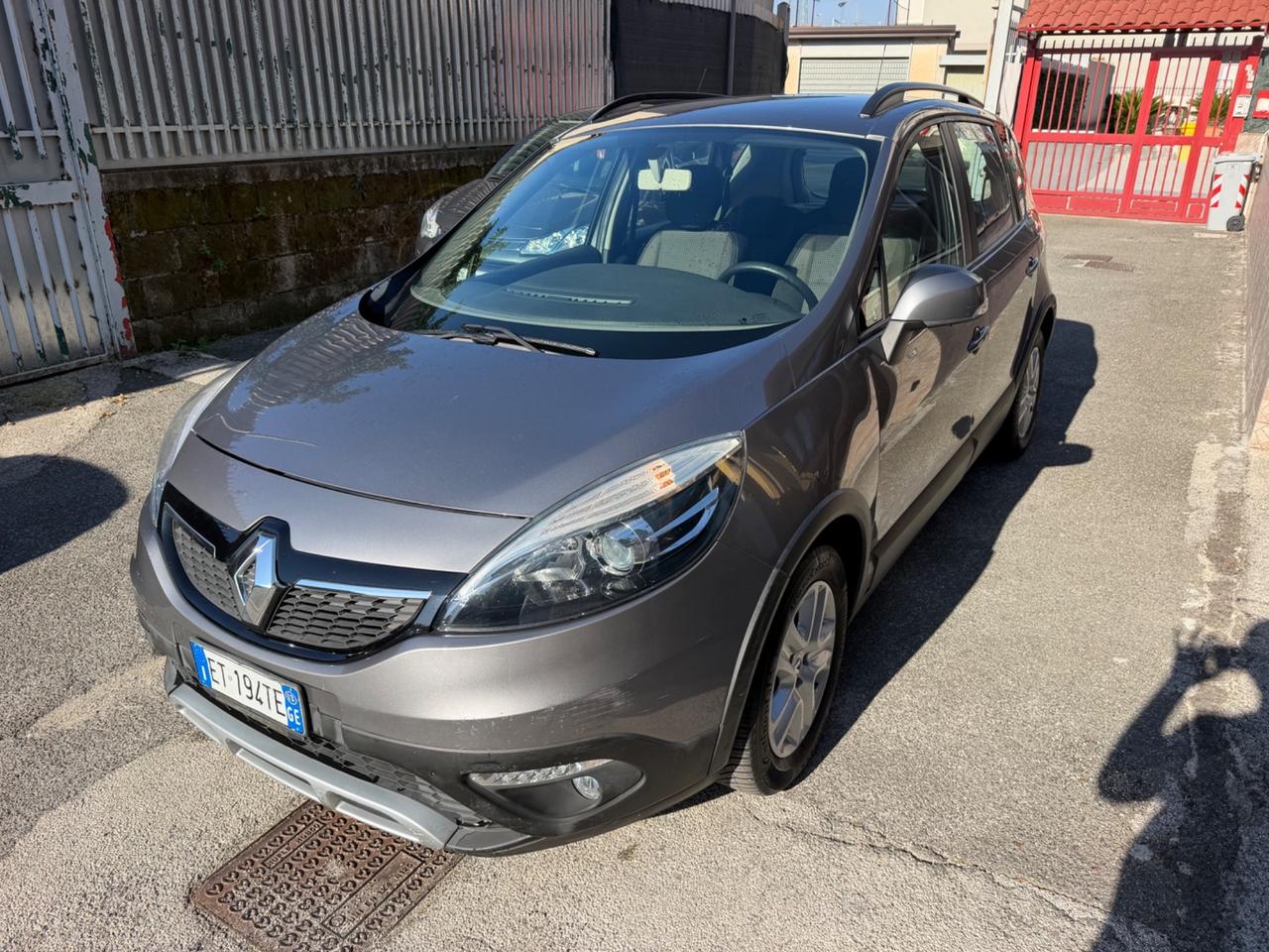 Renault Scenic Scénic XMod Cross 1.5 dCi 110CV Energy
