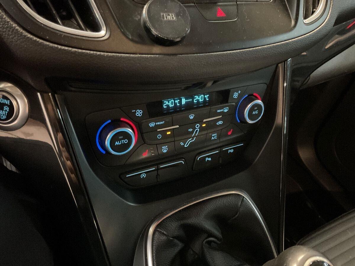 Ford C-Max 1.5 TDCi 120CV Titanium