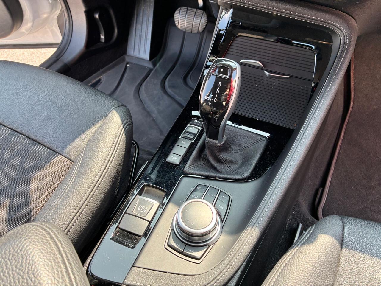 Bmw X1 xDrive18d X-Line