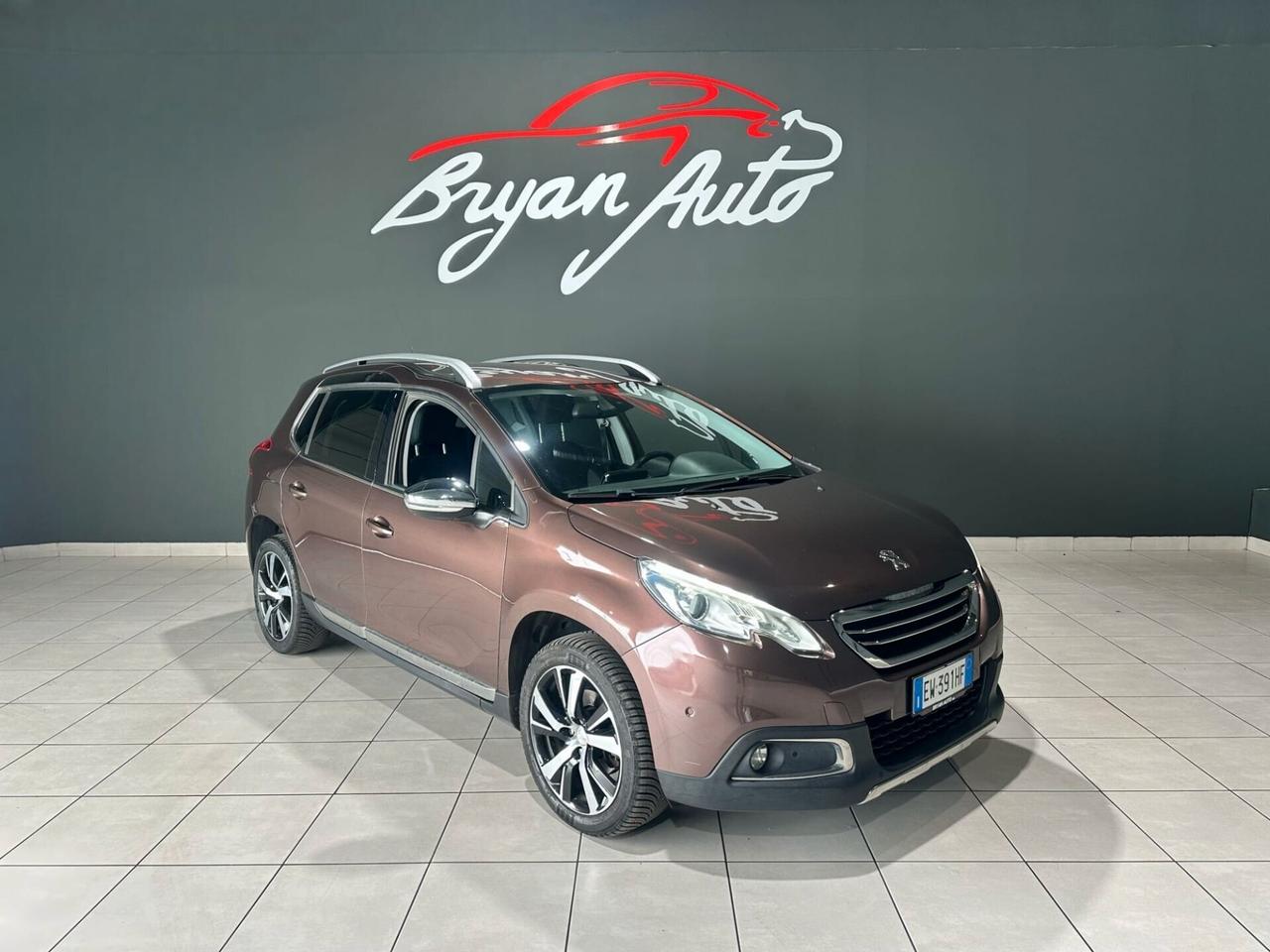 Peugeot 2008 1.6 e-HDi 115 CV Féline