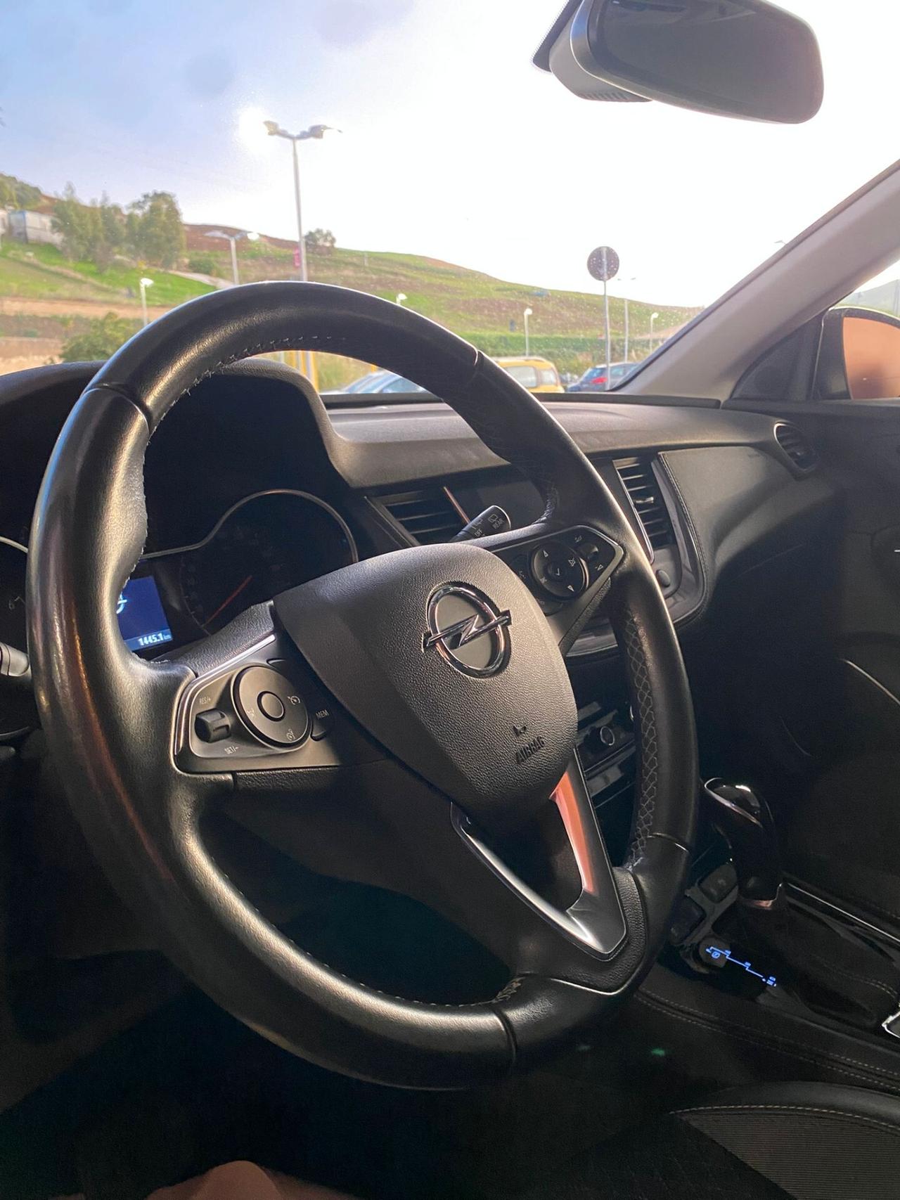 Opel Grandland X 1.5 diesel Ecotec Start&Stop aut. Elegance - 77864 km