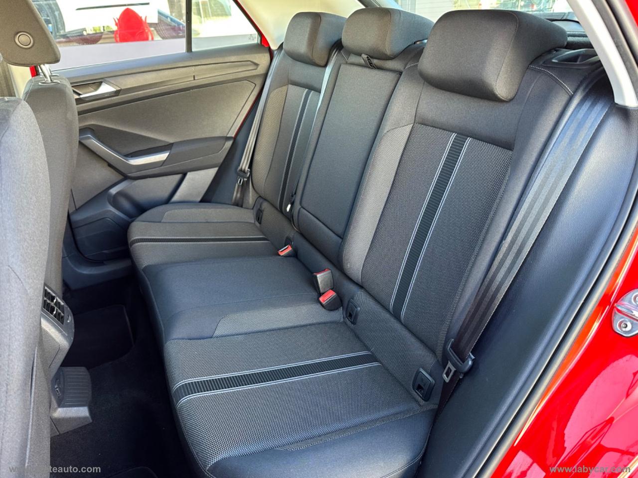 VOLKSWAGEN T-Roc 1.6 TDI SCR Business BlueMot.Tech.