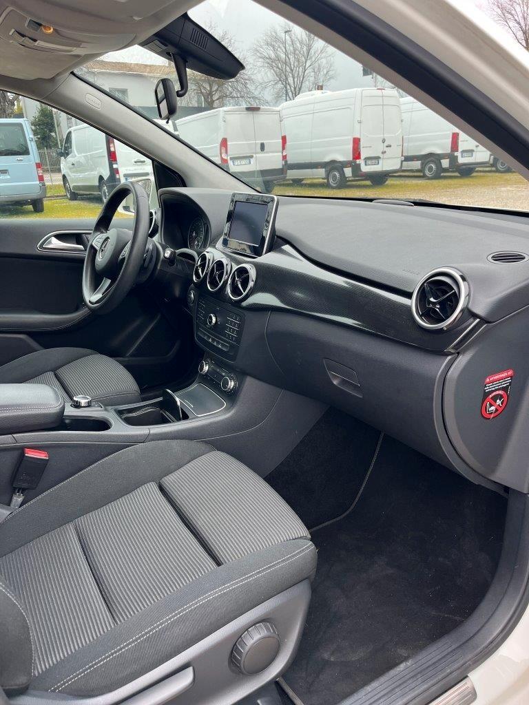 Mercedes-benz B 180 d Automatic Executive
