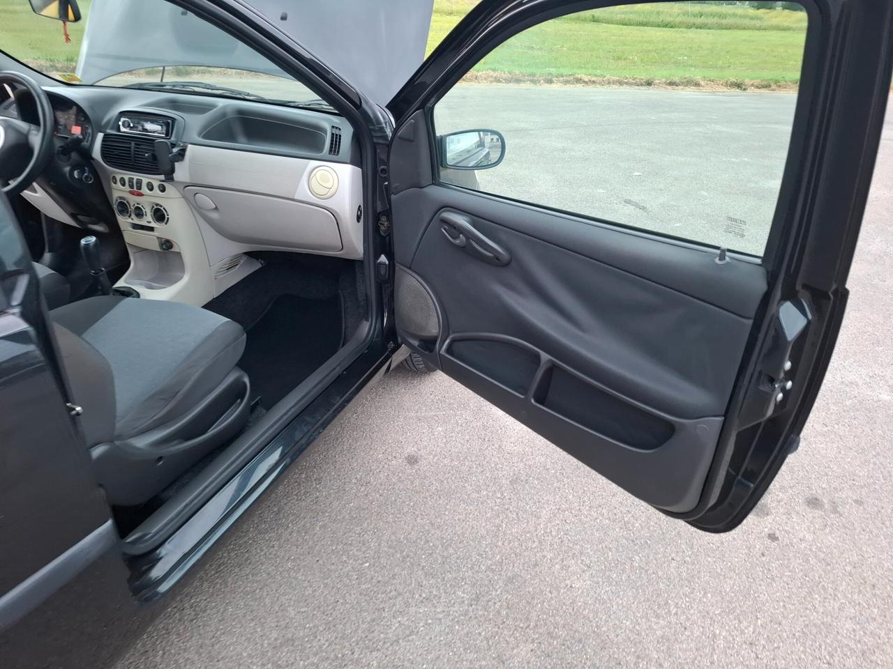 Fiat Punto 1.3 Multijet 16V 3 porte Dynamic